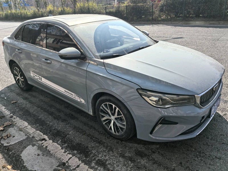 贵阳23年吉利帝豪1