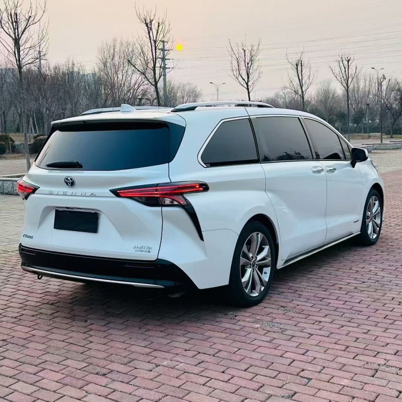 聊城24年丰田塞纳8