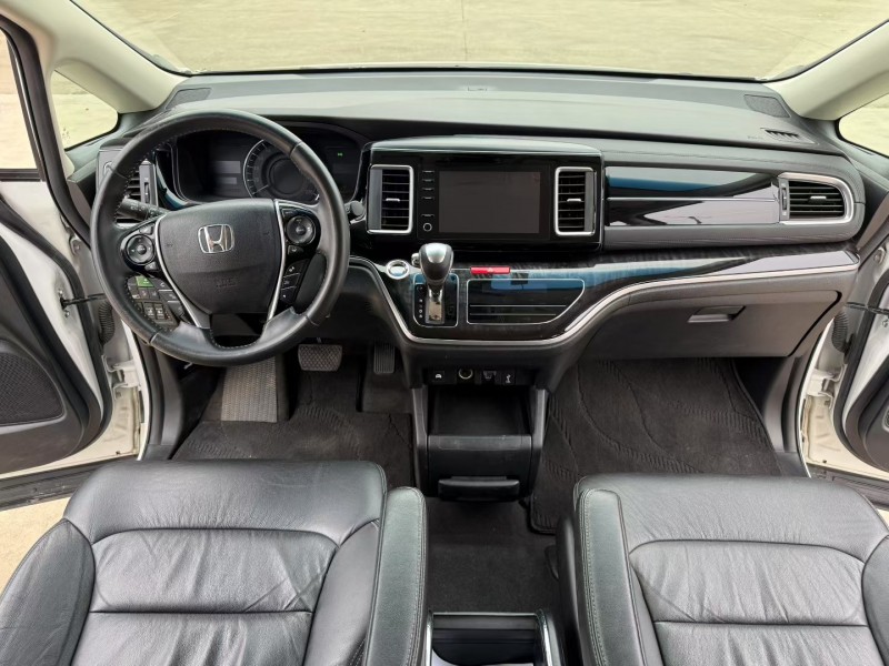 徐州20年本田艾力绅7