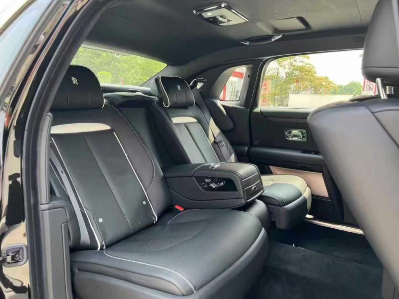 唐山24年劳斯莱斯古斯特6