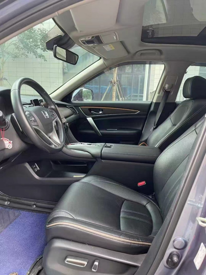 佛山22年本田冠道5