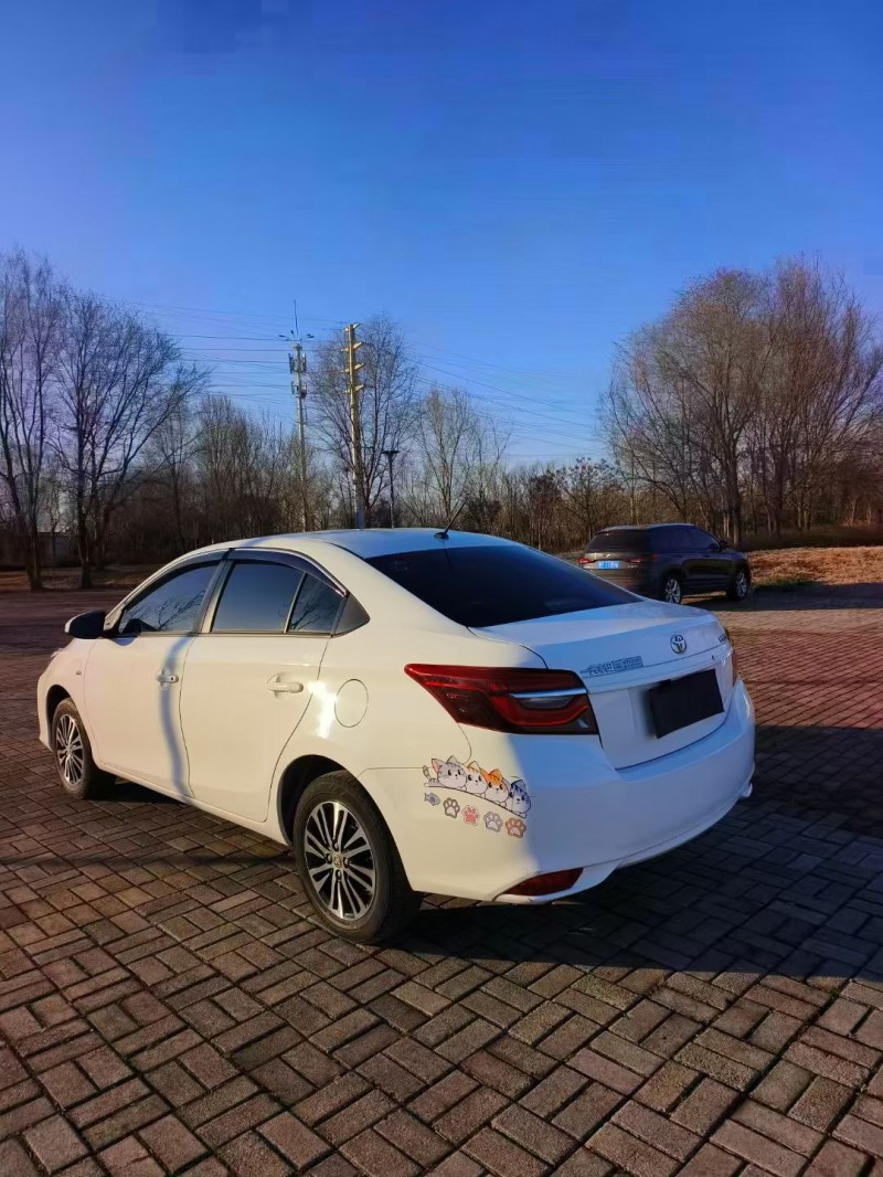 聊城21年丰田威驰9