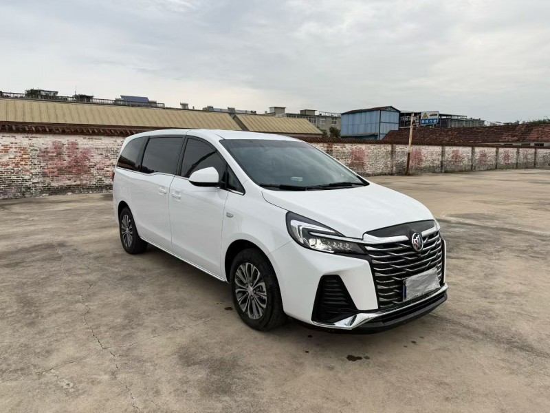 徐州23年别克GL86