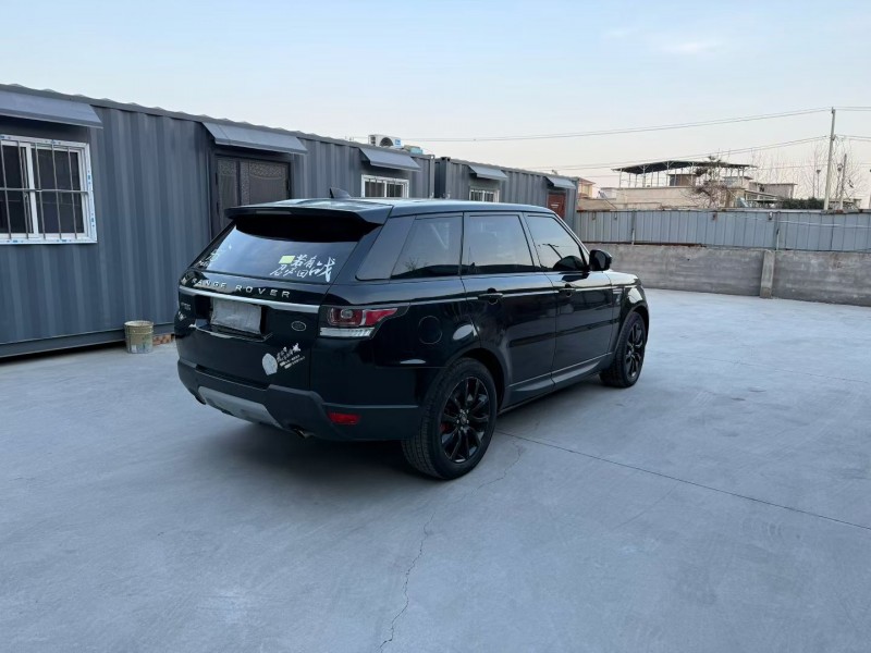 徐州17年路虎揽胜运动5