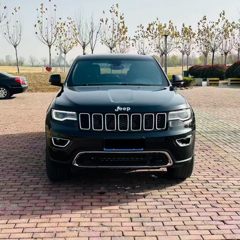 聊城21年Jeep大切诺基1