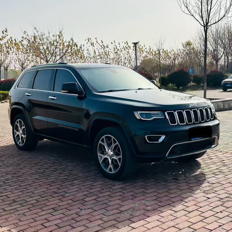 聊城21年Jeep大切诺基3