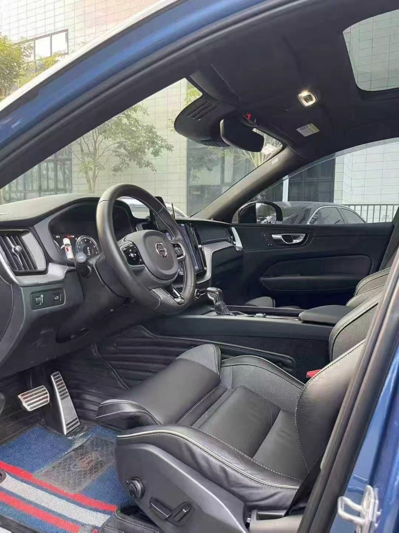 佛山20年沃尔沃XC604