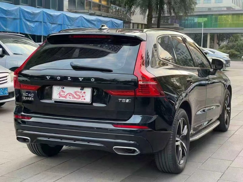 佛山20年沃尔沃XC608