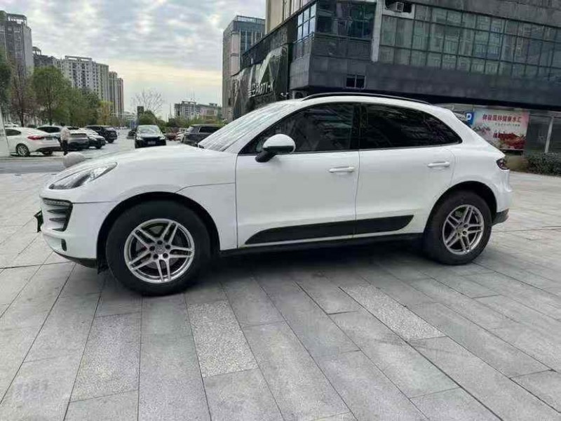 淮安15年保時捷Macan2