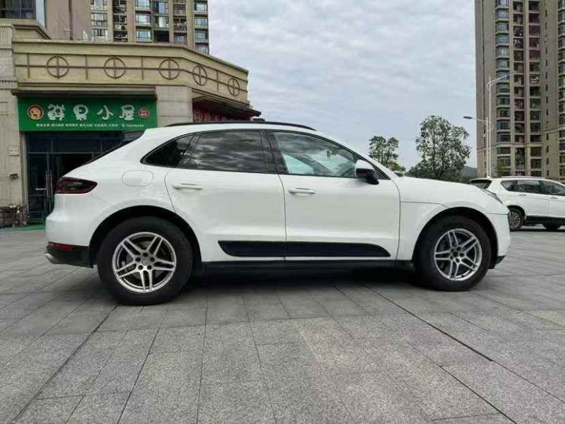 淮安15年保時捷Macan7