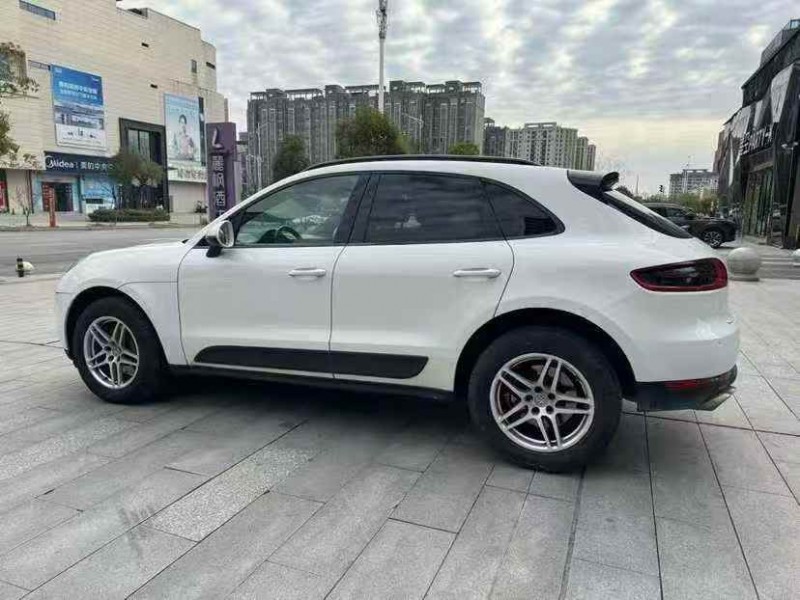淮安15年保時捷Macan8