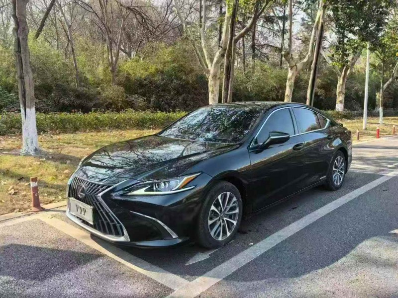 淮安22年雷克萨斯ES2