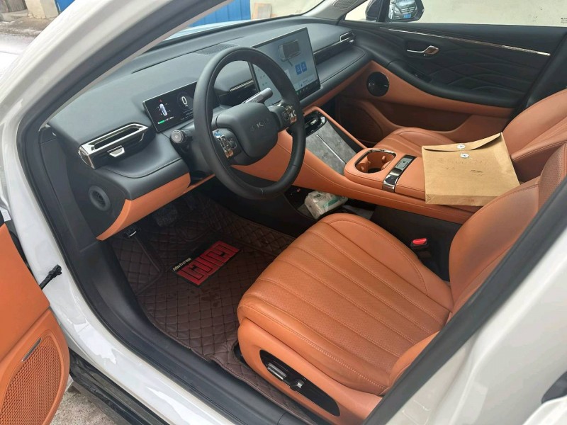 潍坊25年传祺埃安RT4