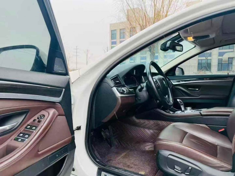 枣庄17年宝马5系4