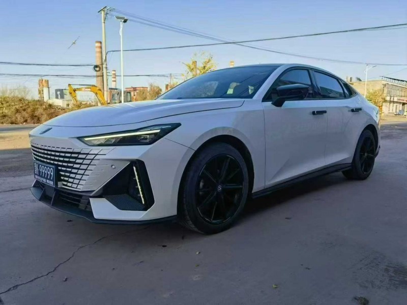 晋中23年长安汽车UNI3