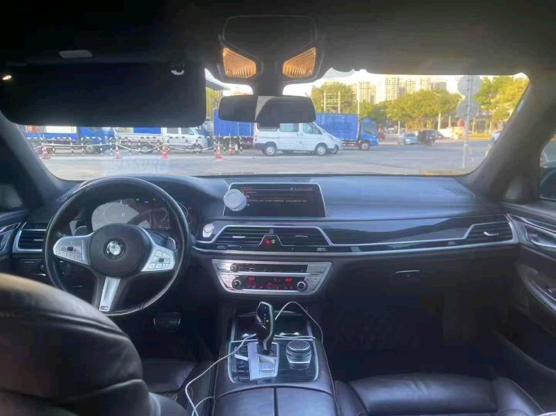 广州19年宝马7系7