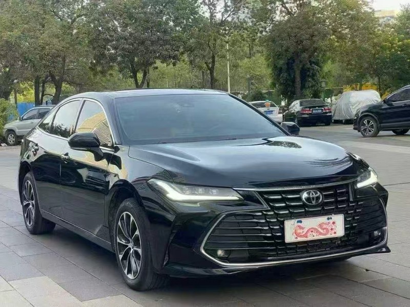 佛山23年丰田亚洲龙3