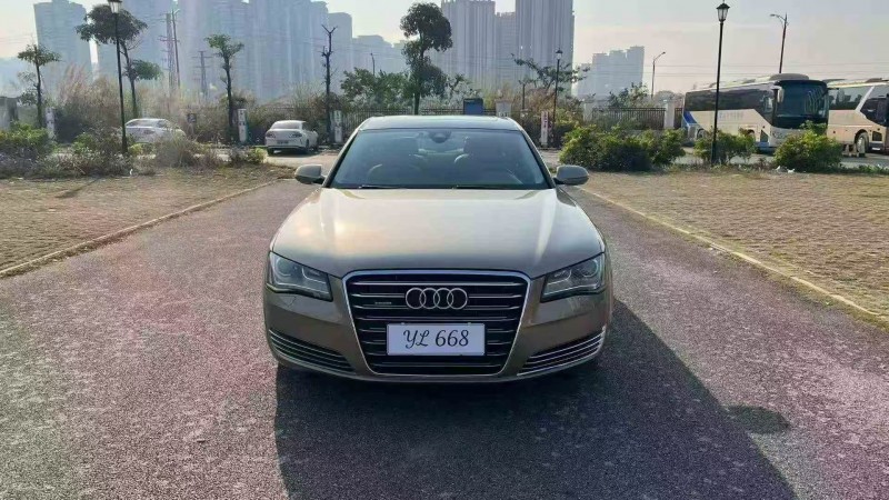 广州12年奥迪A8L1