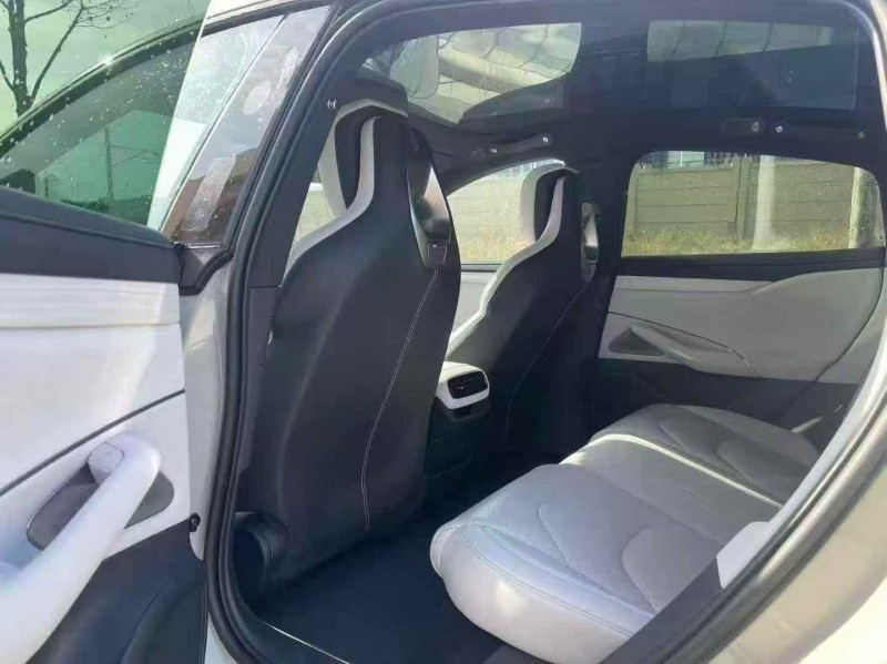 烟台24年小米SU75