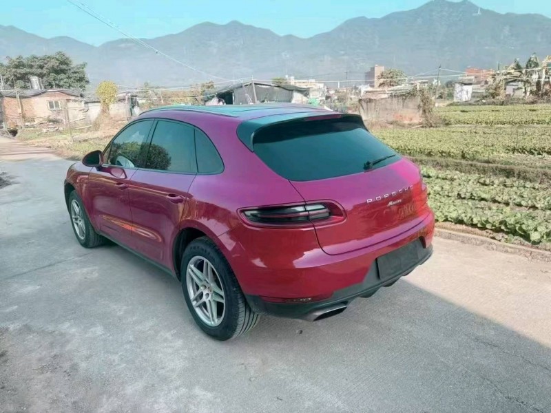 广州18年保时捷Macan8
