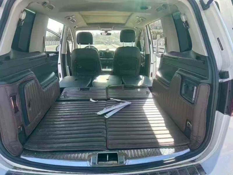 烟台16年大众夏朗3