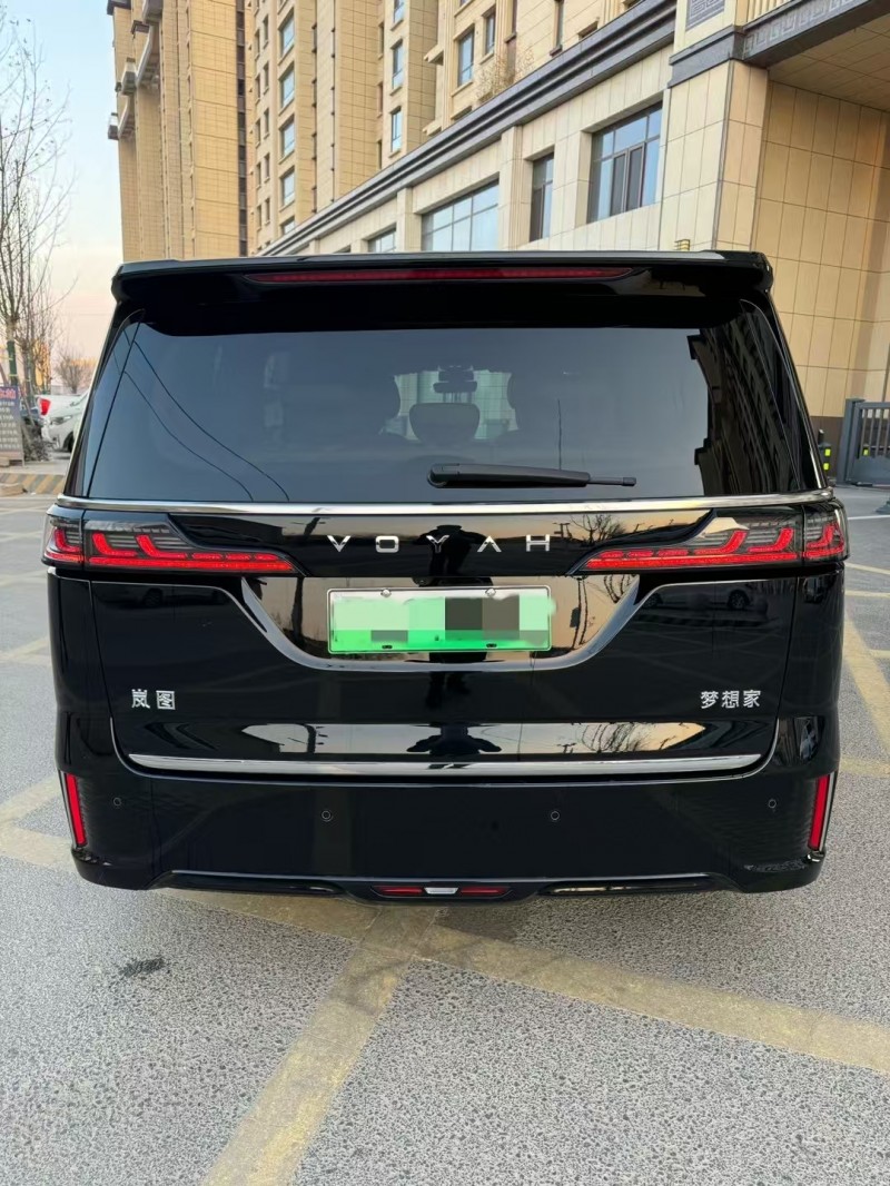 廊坊25年岚图汽车梦想家9