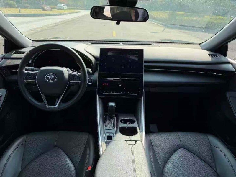 连云港22年丰田亚洲龙4