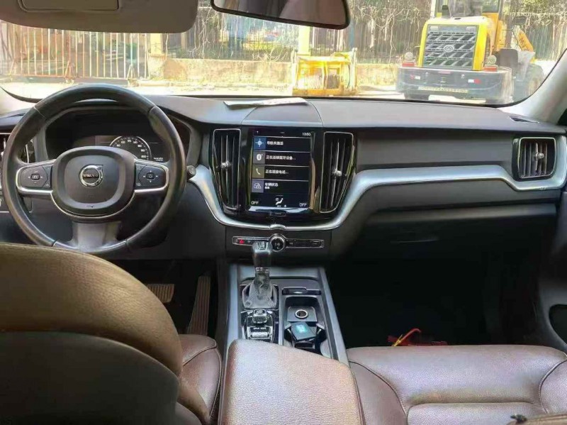 吉安19年沃尔沃XC605