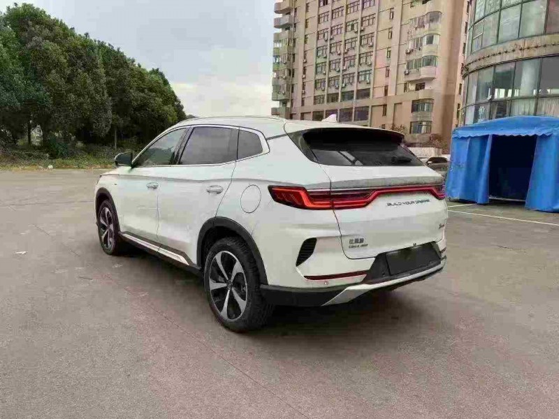 金华23年比亚迪宋8