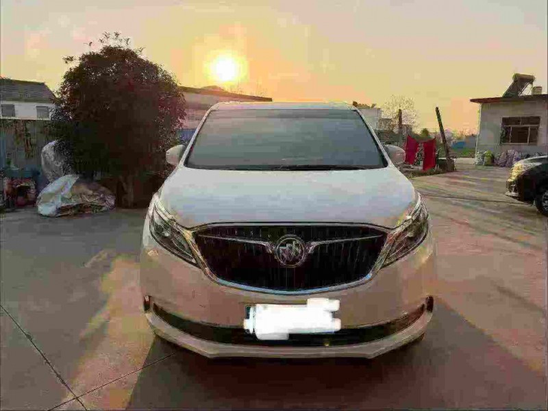 苏州20年别克GL81