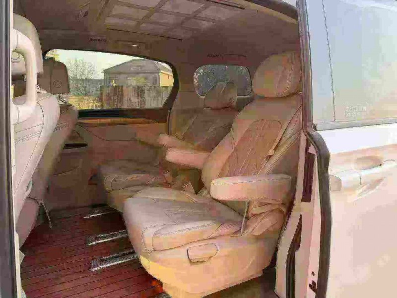 苏州20年别克GL85