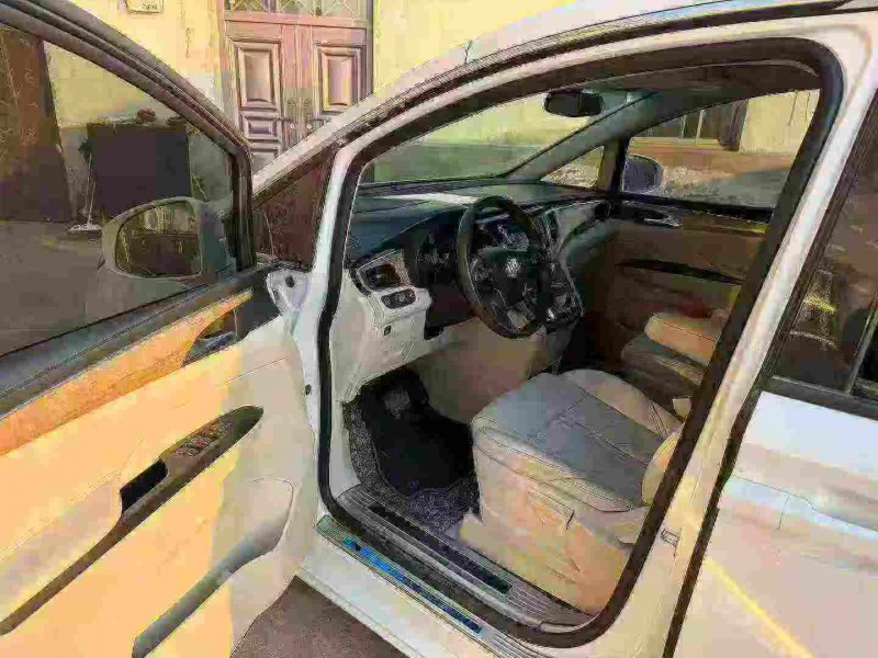 苏州20年别克GL86