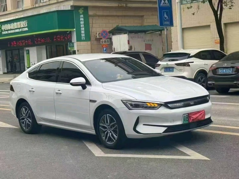 深圳24年比亚迪秦3