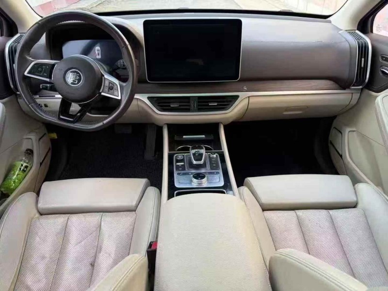 东营19年比亚迪唐6