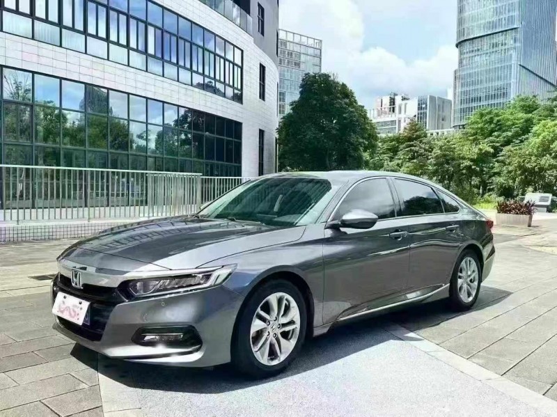 佛山20年本田雅阁2