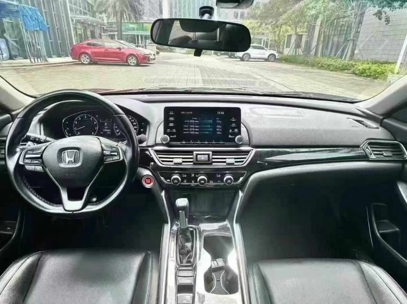 佛山20年本田雅阁7