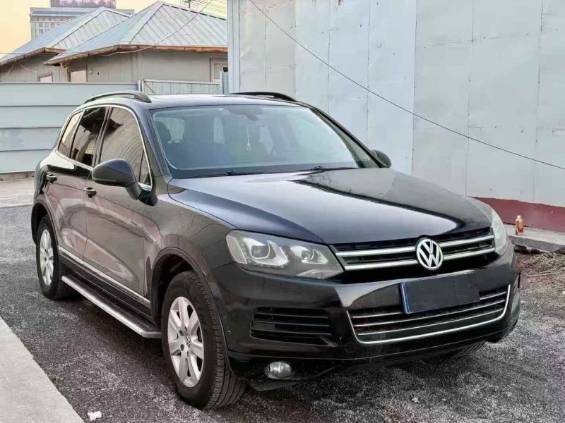 济宁14年大众途锐3