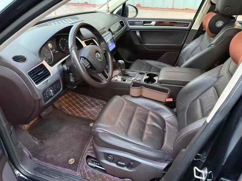 济宁14年大众途锐4