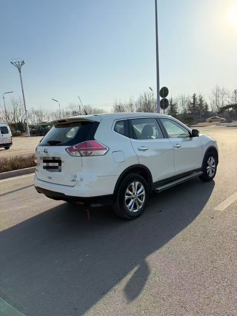 枣庄15年日产奇骏8