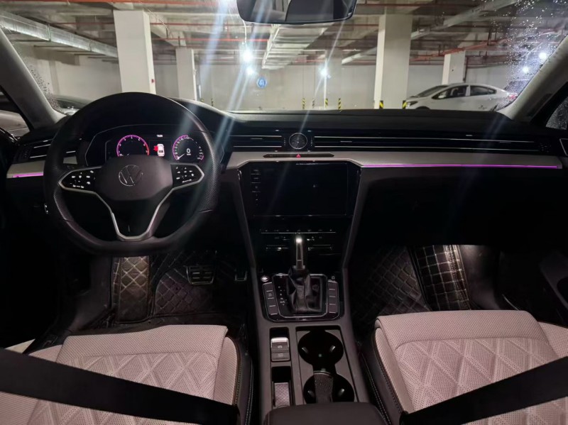 昆明24年大众迈腾4