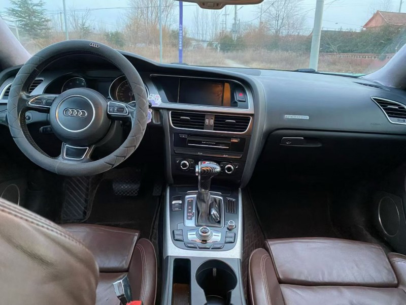 青岛14年奥迪A54