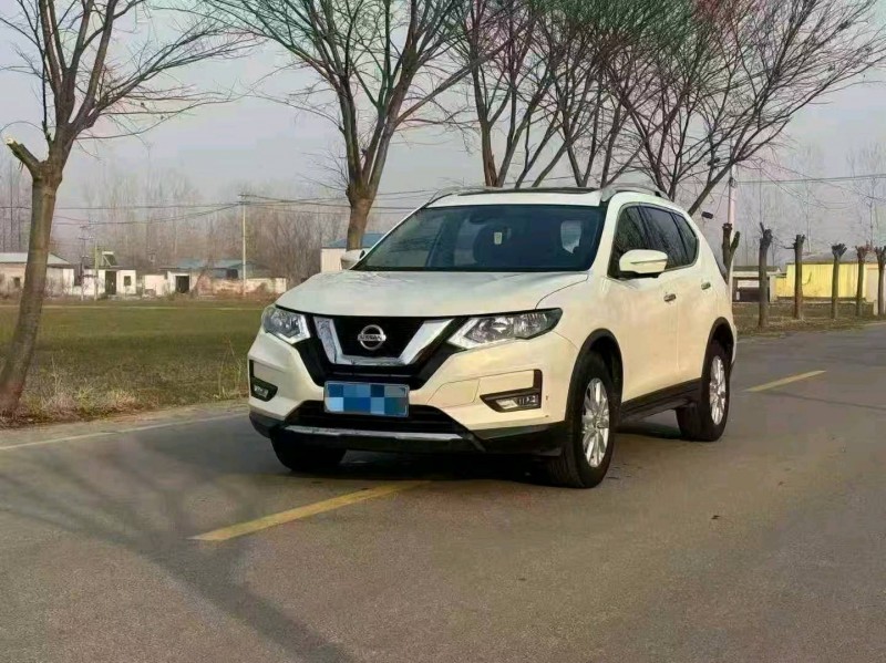 徐州19年日产奇骏2