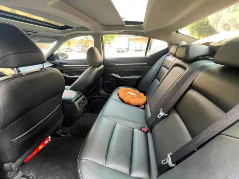 东莞21年日产天籁8