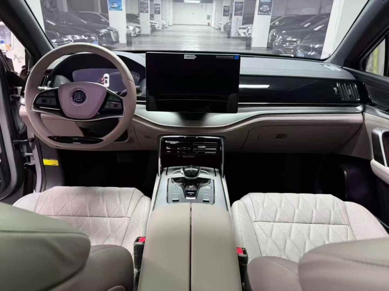 潍坊25年比亚迪唐4