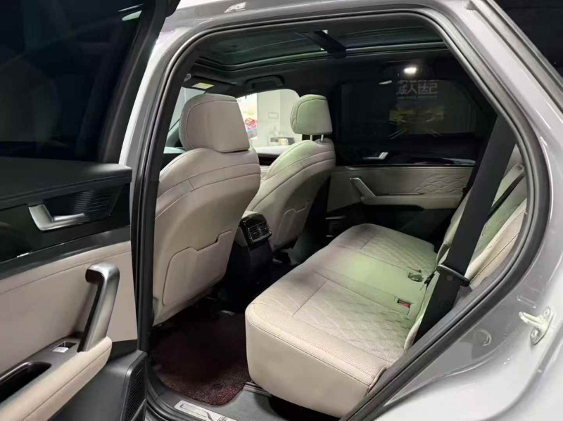 潍坊25年比亚迪唐5