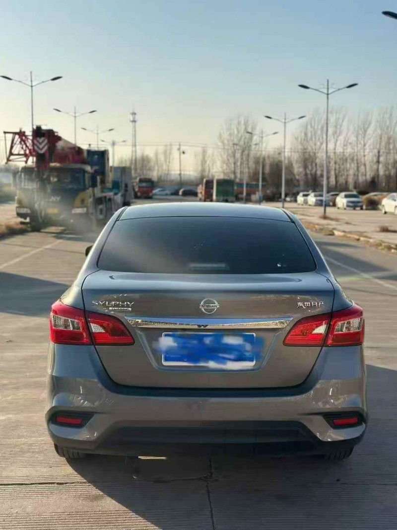 烟台25年日产轩逸9