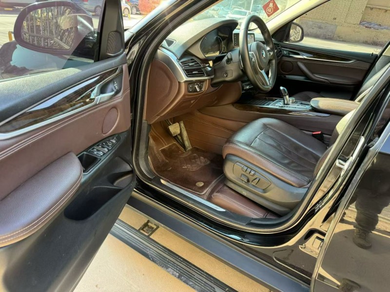 平顶山18年宝马X54