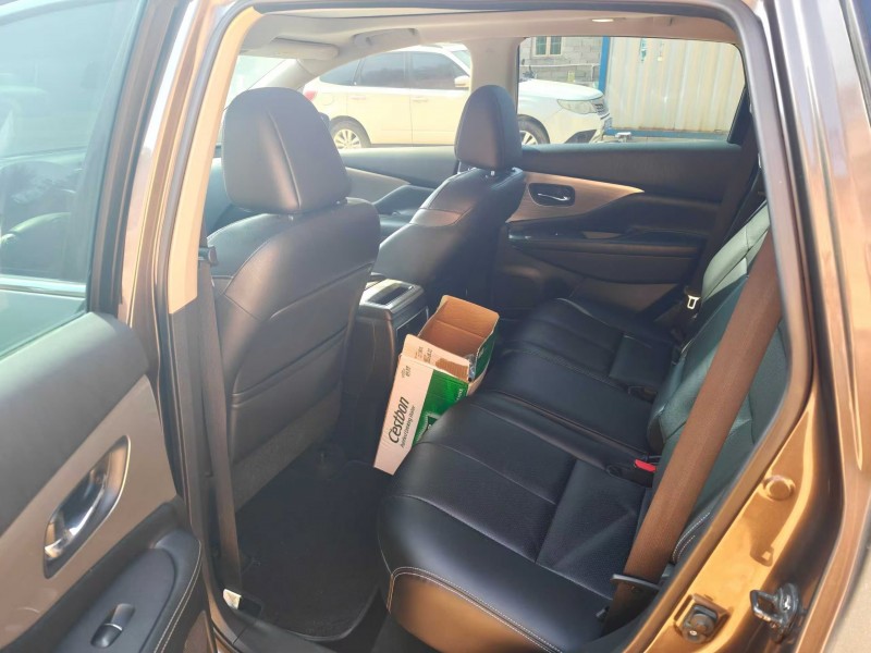 揭阳18年日产楼兰4