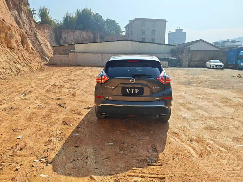 揭阳18年日产楼兰9