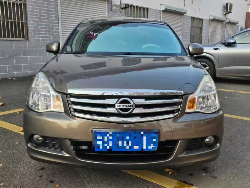 潍坊15年日产轩逸1